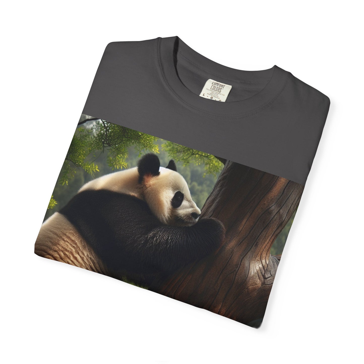 Unisex Panda Climbing T-Shirt - Nature Lover Gift